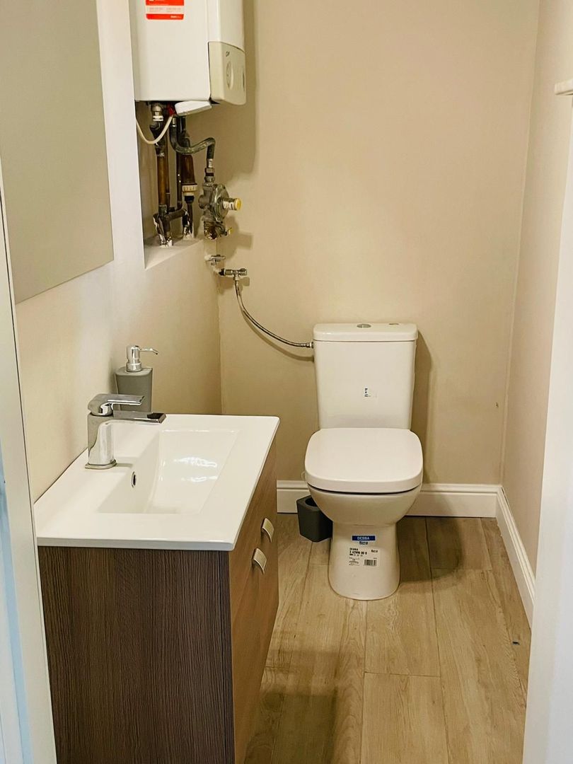 Birou ultracentral, pe Revoluției, cu loc de parcare - Poză 8