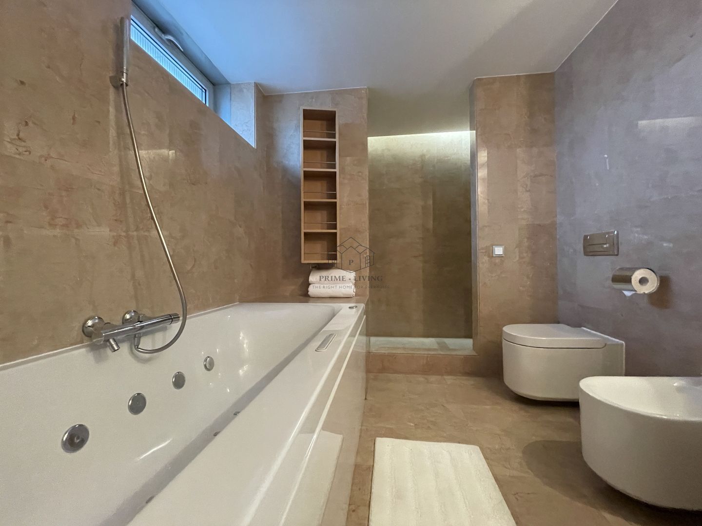 APARTAMENT SUPERB DE 3 CAMERE LA INCHIRIERE IN ZONA DOROBANTI - Poză 19