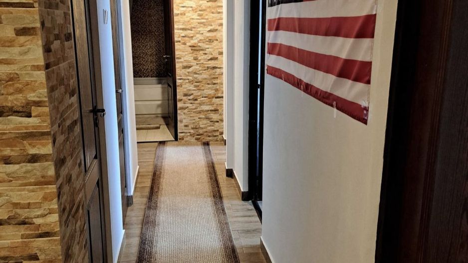 Apartament 3 camere Casa de cultura - Poză 3