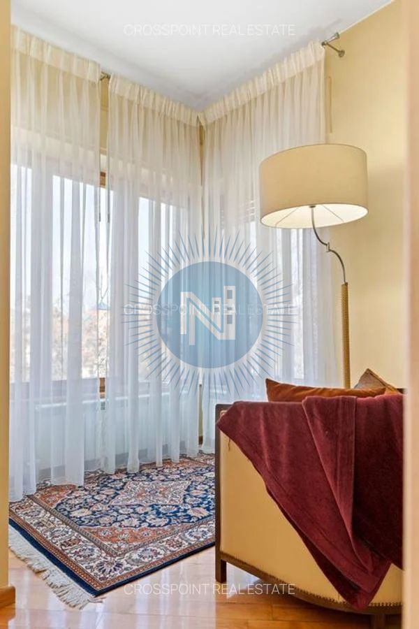 Apartament in vila Capitale plus Demisol - Poză 8