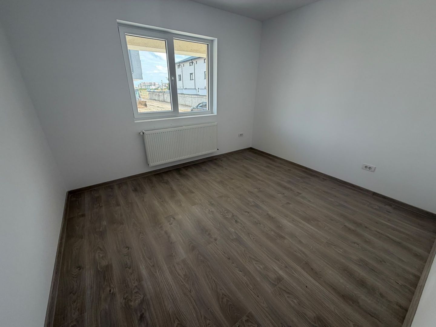 AP. 2 CAMERE - GRADINA PROPRIE 60 MP, BLOC FINALIZAT, PARCARE, COMS 0% - Poză 24
