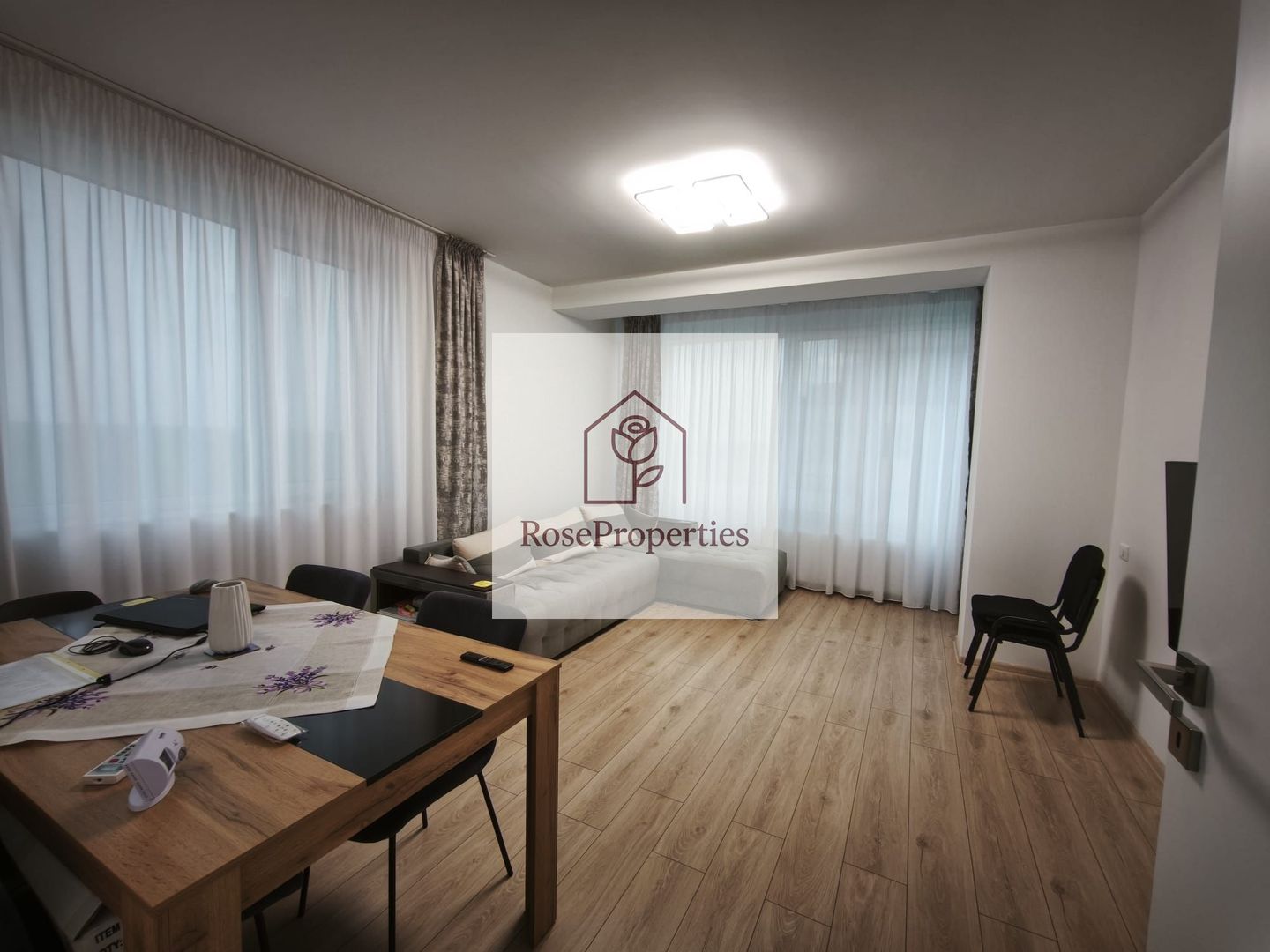 Apartament de vanzare - 2 camere - Novopolis - Constanta - Poză 1