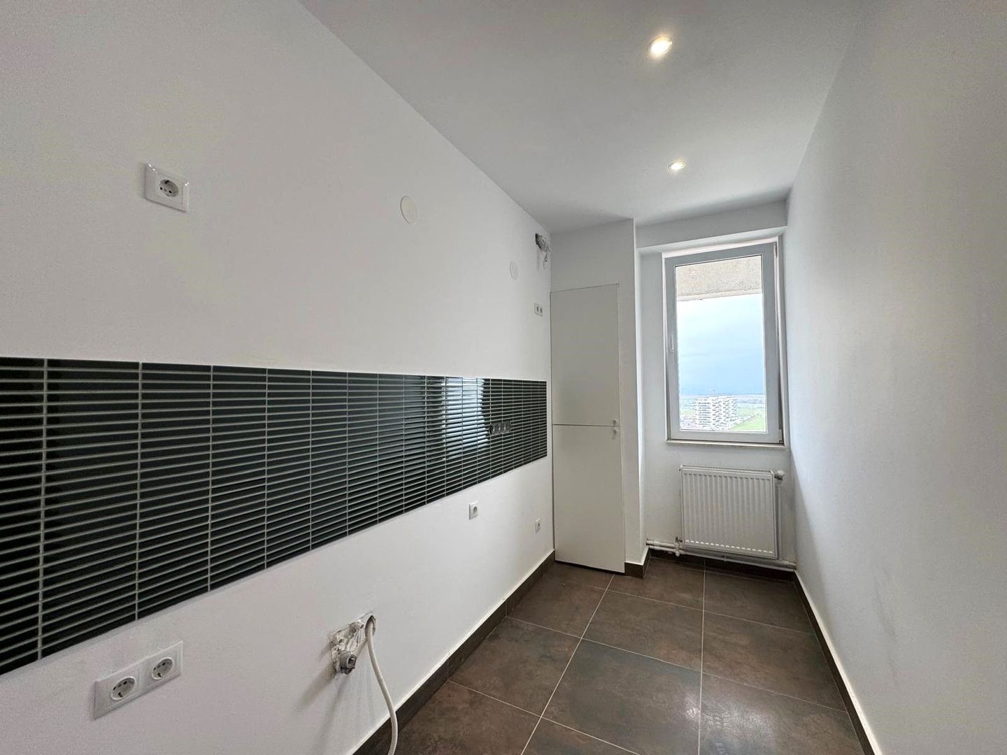 Apartament 2 camere, decomandat, 52 mp utili Zona Mihai Viteazu - Poză 3
