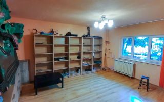 Apartament 3 camere de vanzare, parcare, boxa, bloc reabilitat-13 Septembrie - Poză 1