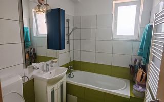 VÂNDUT! I 1/2 Duplex P+1 I Sânmihaiu Român - Poză 7