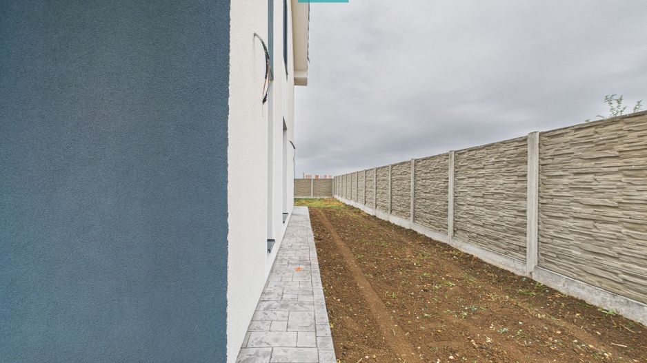 Duplex semi-finisat cu 3 camere, 3 băi în Pișchia - Poză 2