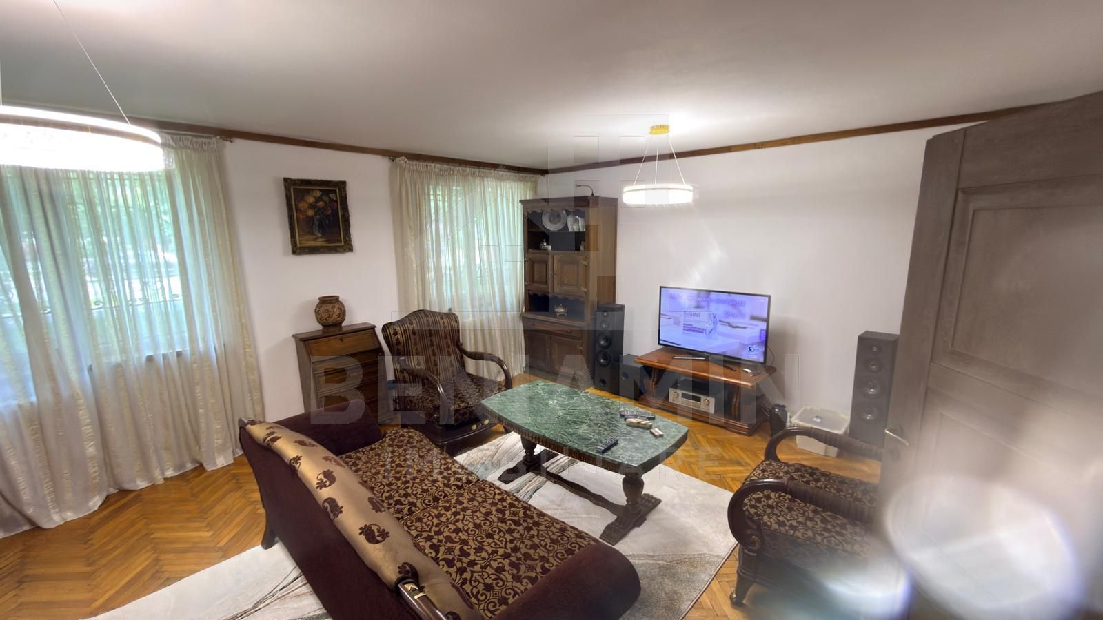 Apartament 3 camere Calea Bucuresti parter mobilat si utilat 56mp - Poză 2