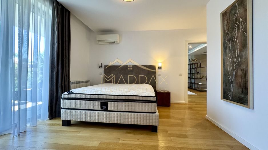 Apartament cu 4 camere *200mp* + 1 Parcare // Herastrau - Lake View - Poză 21