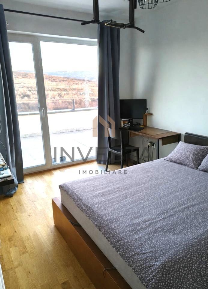 Apartament cu terasa spectaculoasa si 2 parcari subterane- zona Sopor! - Poză 3