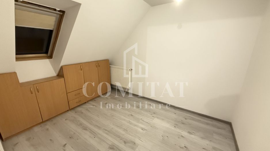 Casa înșiruită cu 4 camere | Parcare | Zona străzii A. Iancu Floresti - Poză 7