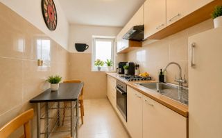 2 camere decomandate, etaj intermediar, ideal investiție, zona Bucegi - Poză 5