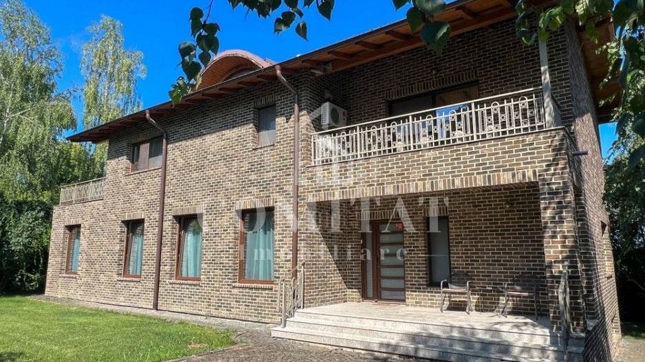 Vilă cu 6 camere de închiriat în cartierul Faget - Poză 2