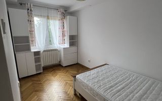 Apartament de inchiriat / 3 camere / Podu Ros - Poză 4