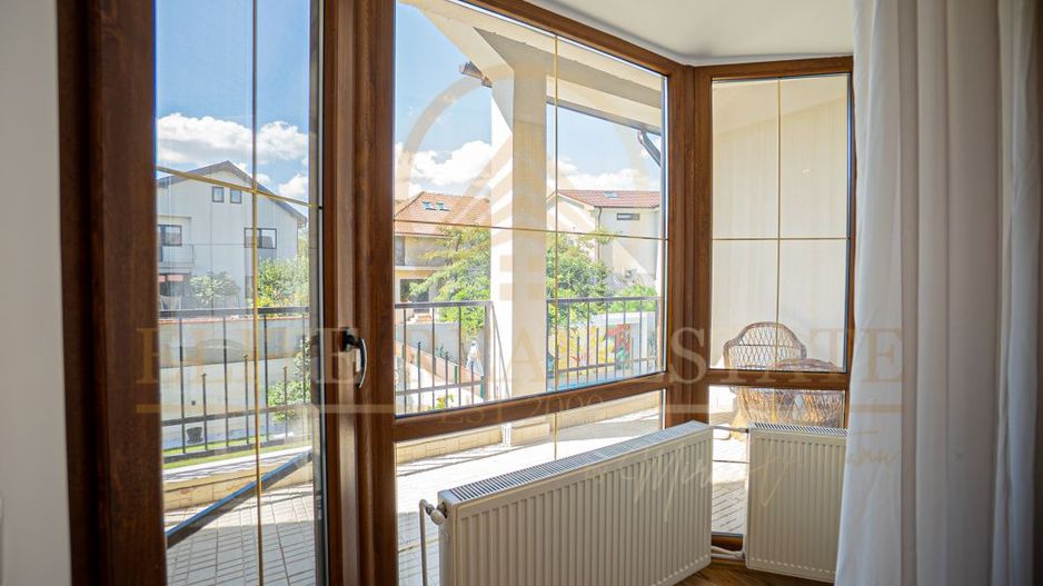 Ovidiu Sud - Zona premium - Vila impozanta, curte mare, garaj, terasa! - Poză 35