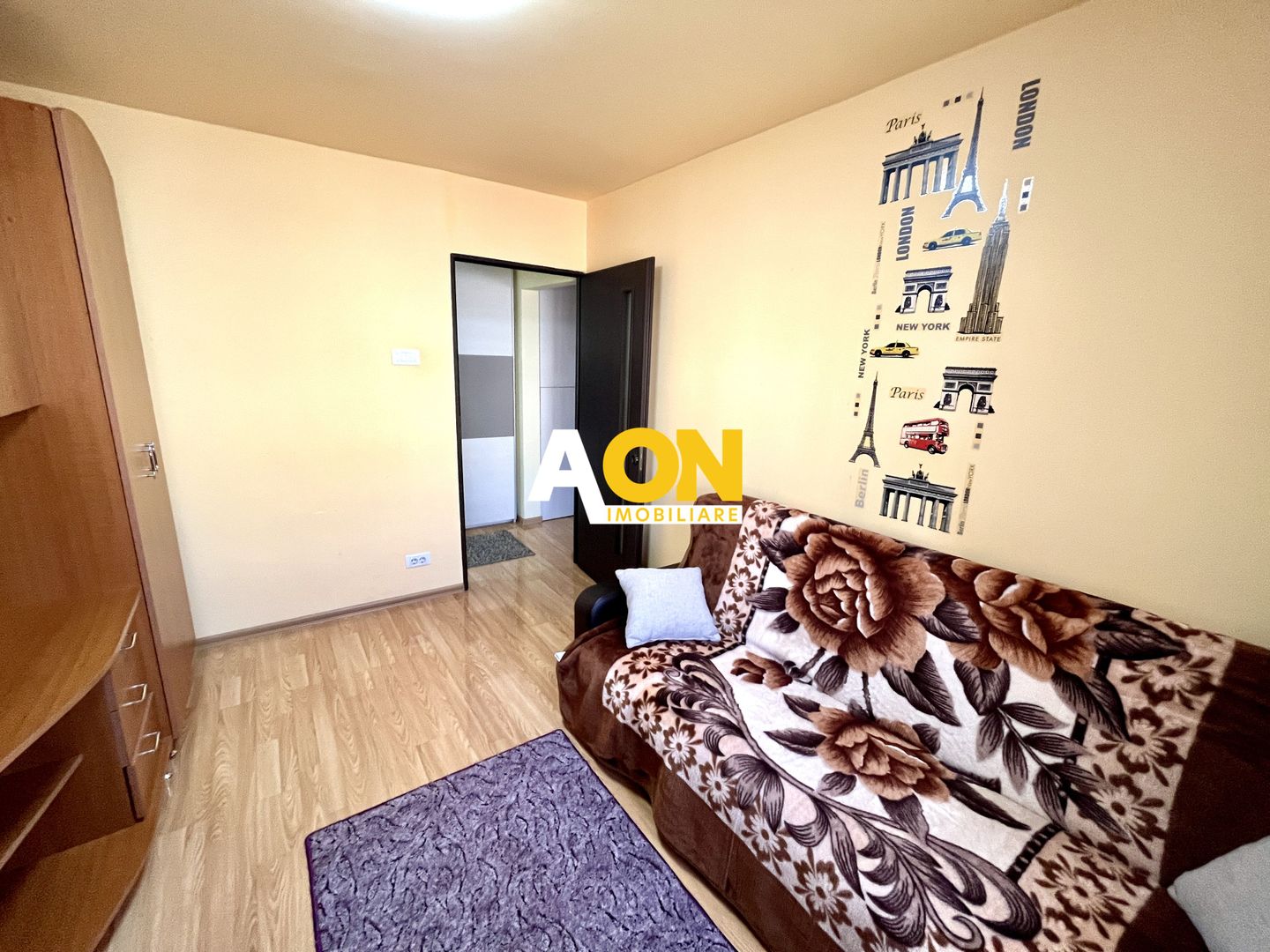 Apartament 3 Camere, Etaj 2, Zona Liceului sportiv - Poză 8