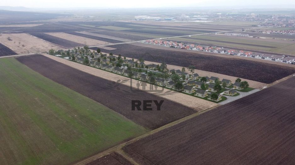 Teren cu autorizație de construcție și utilități - Poză 3