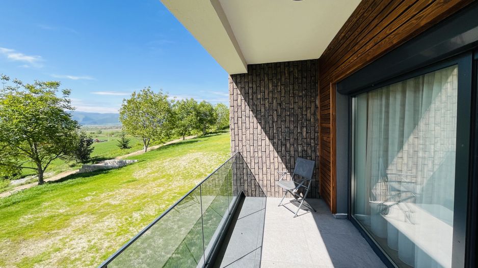 Apartament 3 camere cu 2 bai si 2 terase  - etaj 1, finisat la alb - Poză 11