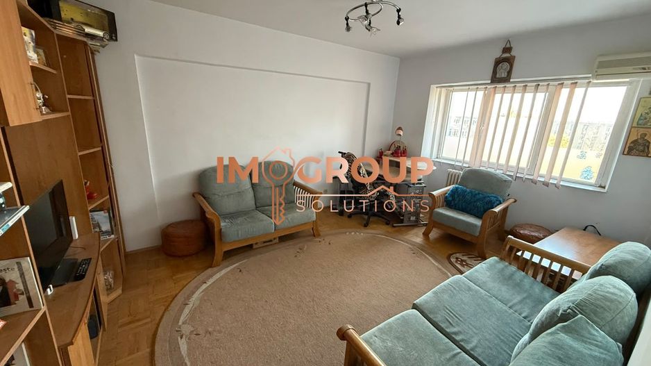 SOCOLA - BLOC 1980 - ETAJ INTERMEDIAR - APARTAMENT CU 3 CAMERE 2 BAI - Poză 1