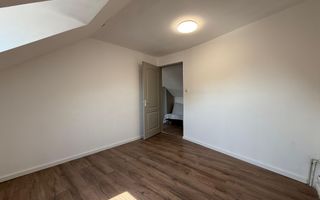 Casa 5 camere | Curte & Gradina | Parcare | Renovata - Poză 11