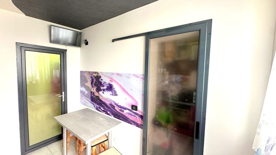 Vanzare - 2 camere, zona Neacsu, Micro 19 - Poză 4