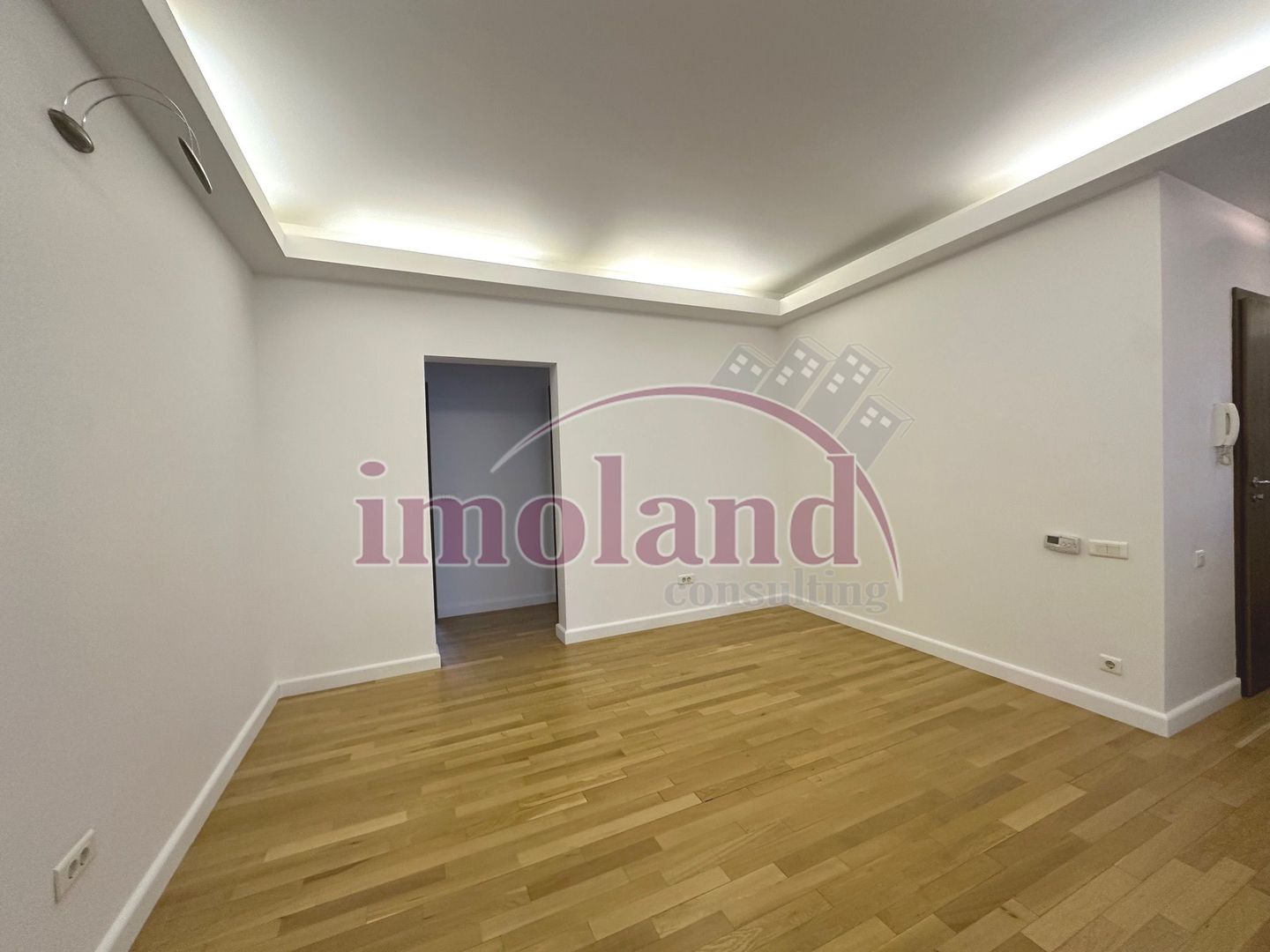 Vanzare Parter Inalt in Vila - Primaverii - Poză 7