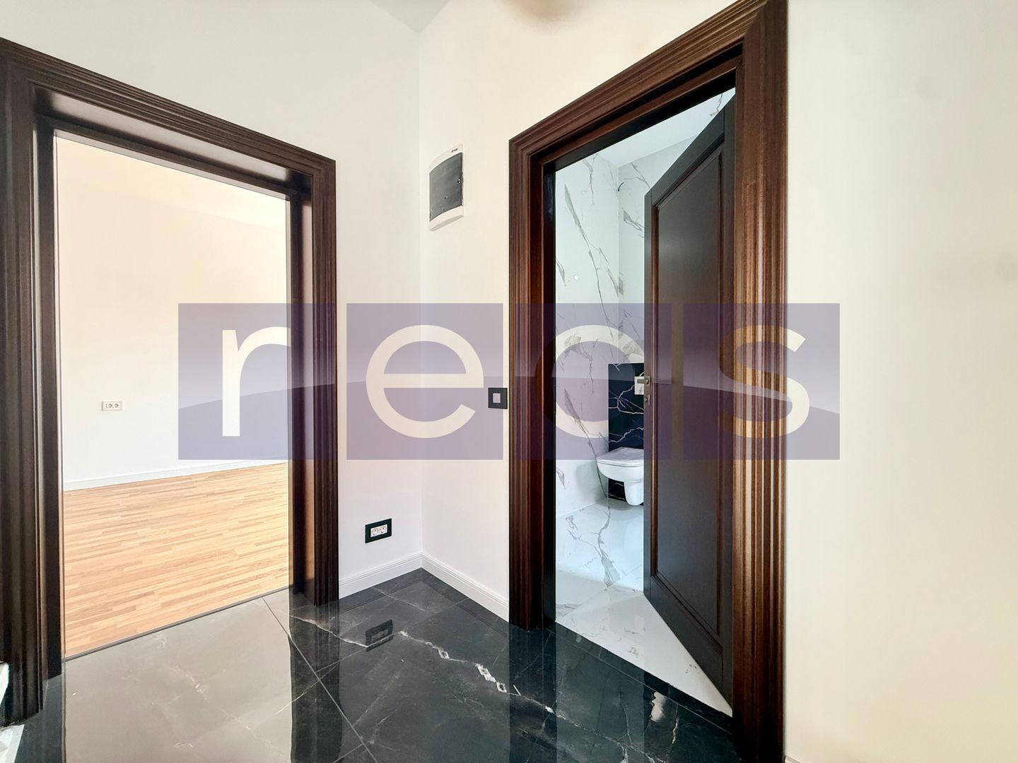 VÂNZARE VILĂ | ZONA OZANA | 5 CAMERE | ÎNCĂLZIRE ÎN PARDOSEALĂ - Poză 10