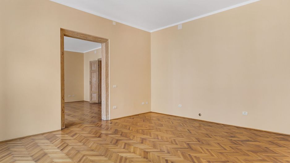 Apartament  istoric ultracentral   - REZERVAT!!! - Poză 3