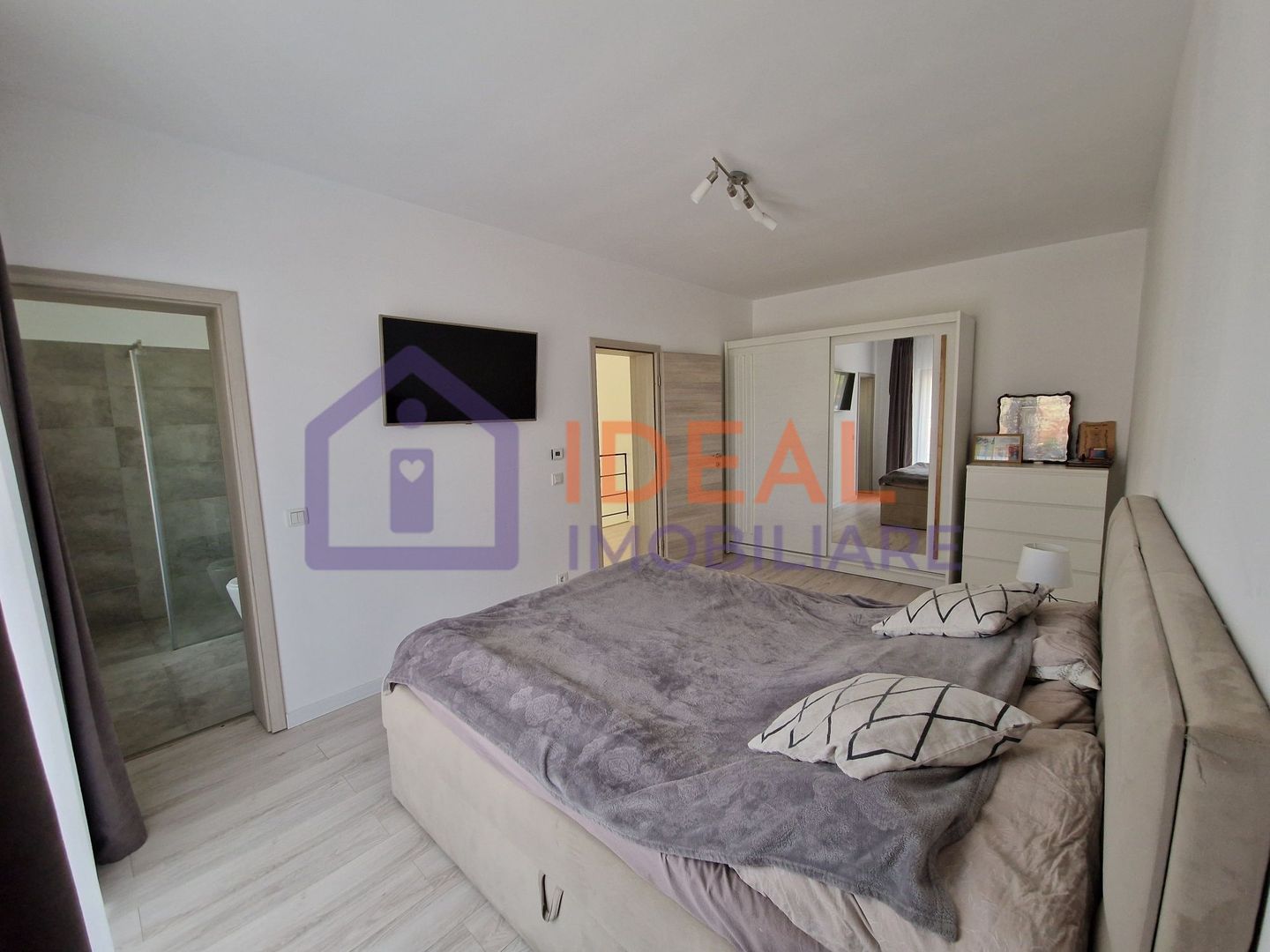 Duplex modern, complet utilat și eficient energetic – Șelimbăr, Sibiu - Poză 6