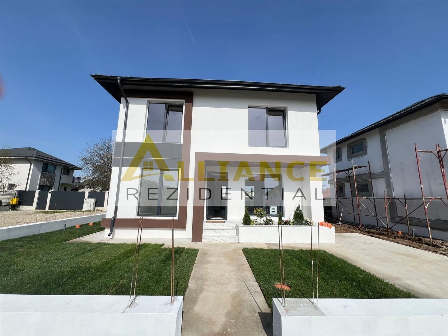 Vila Individuala  - 4 camere - 3 bai-teren -320-600 M de STV - Poză 5