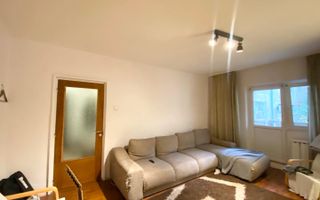 DE VANZARE APARTAMENT SPATIOS 4 CAMERE | 2 BALCOANE | ZONA SEBASTIAN - VULCAN - Poză 3