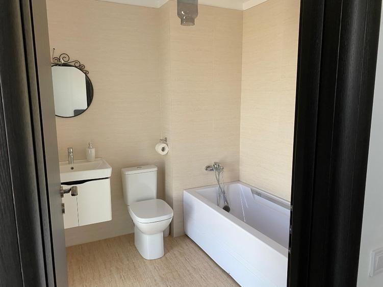 House for rent 4 rooms | Pipera-Voluntari | 2 parking spaces - Poză 11