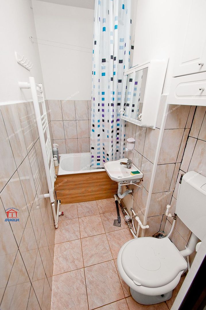 Apartament 2 camere decomandate, Micro 19 etaj 7/10, vedere panoramică - Poză 10