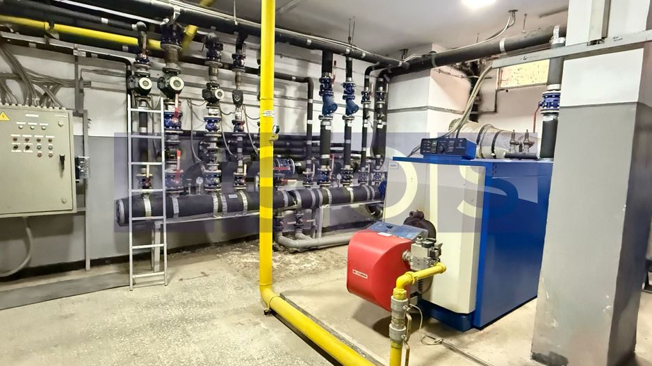 OPORTUNITATE DE INVESTIȚIE | CLĂDIRE BIROURI + PARCARE | 3700 MP | ULTRACENTRAL - Poză 28