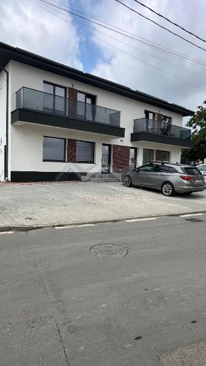 Spațiu comercial/de birouri Otopeni - Poză 1