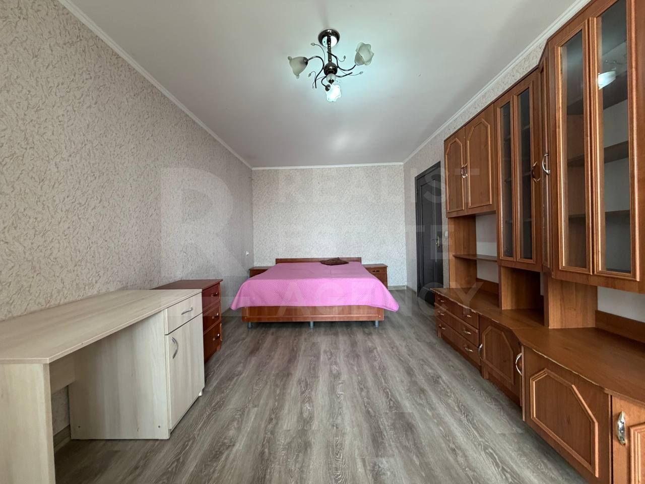 Chirie, apartament, 2 camere, str. Pietrarilor, Telecentru - Poză 1