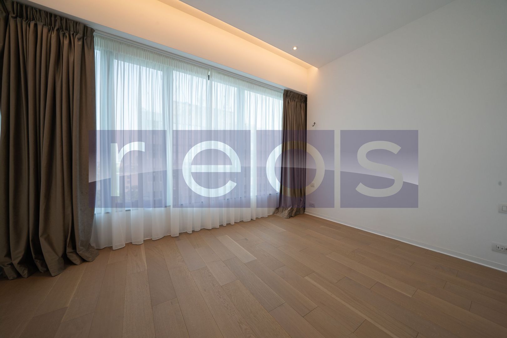 INCHIRIERE 3 CAMERE | ONE ELIADE | MOBILAT SI UTILAT LUX | VEDERE LAC - Poză 8