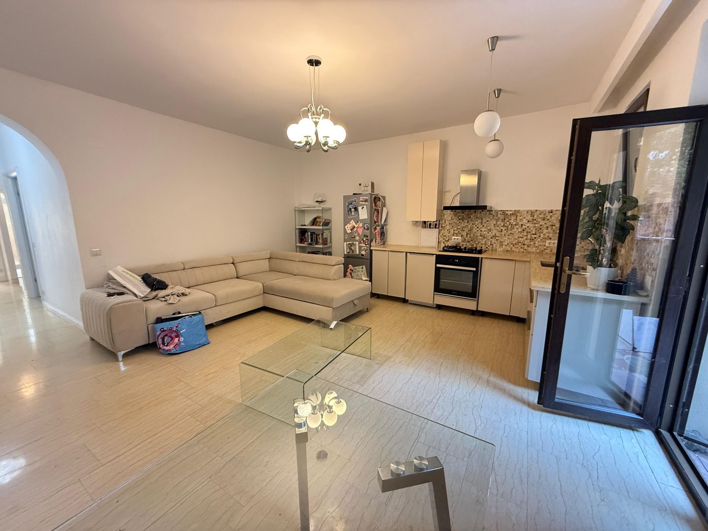 Apartament 2 camere + Gradina | Metrou Parc Bazilescu - Poză 1