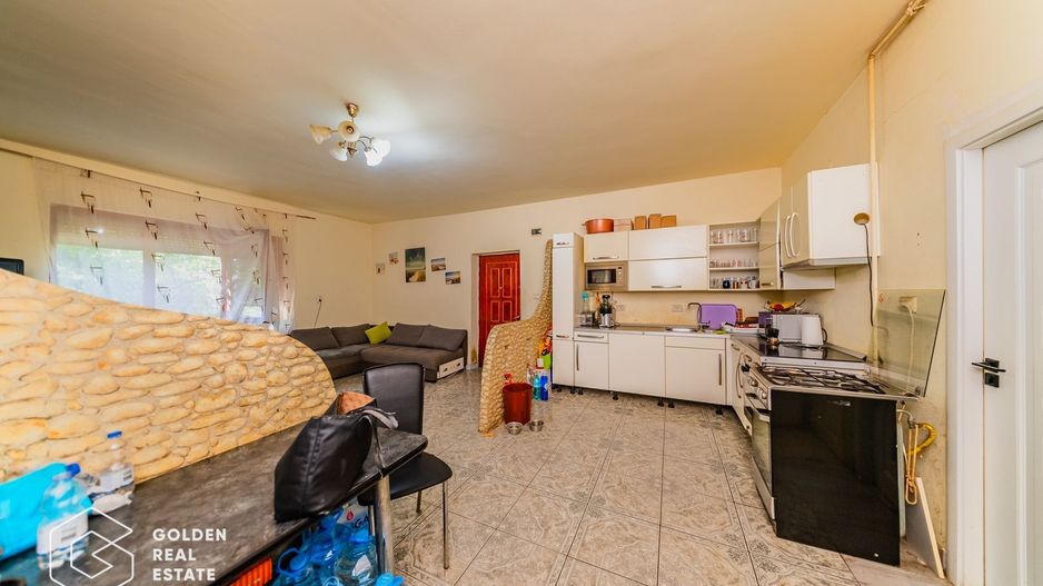 Apartament 2 camere, zona Bujac, parter - Poză 2