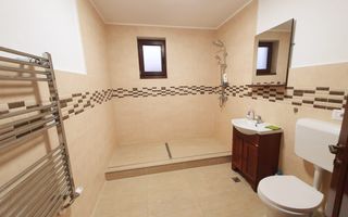 Casa D+P+M.  450 mp teren, 5 camere, garaj, pretabila pt. birouri - Poză 9