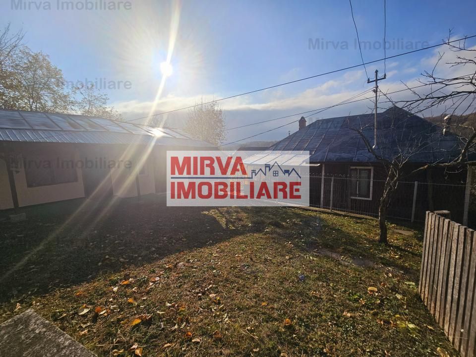 Vanzare casa, in Sat Batrani, priveliste superba - Poză 39