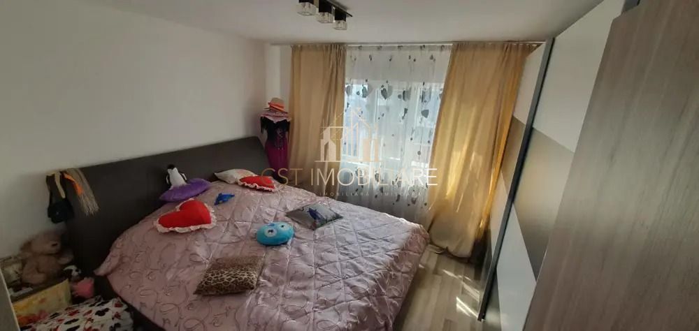 Apartament 3 camere , Lunei - Poză 2
