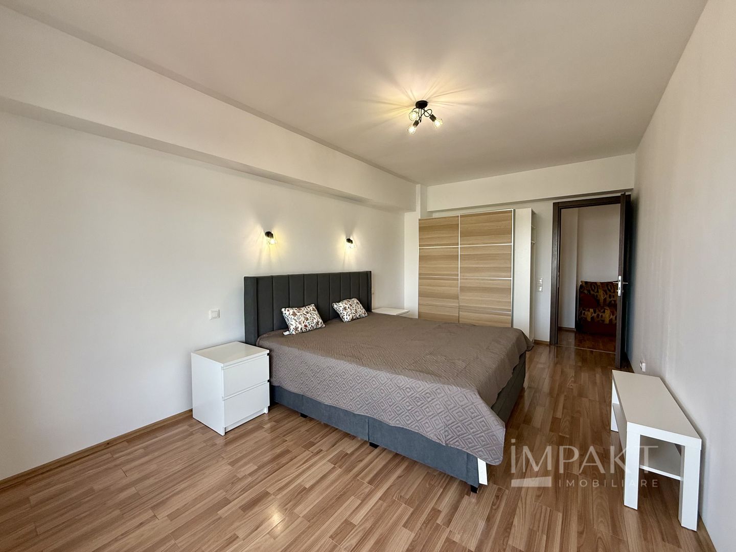 Apartament 3 camere cu o panorama deosebita Plopilor!Parcare subterana - Poză 10