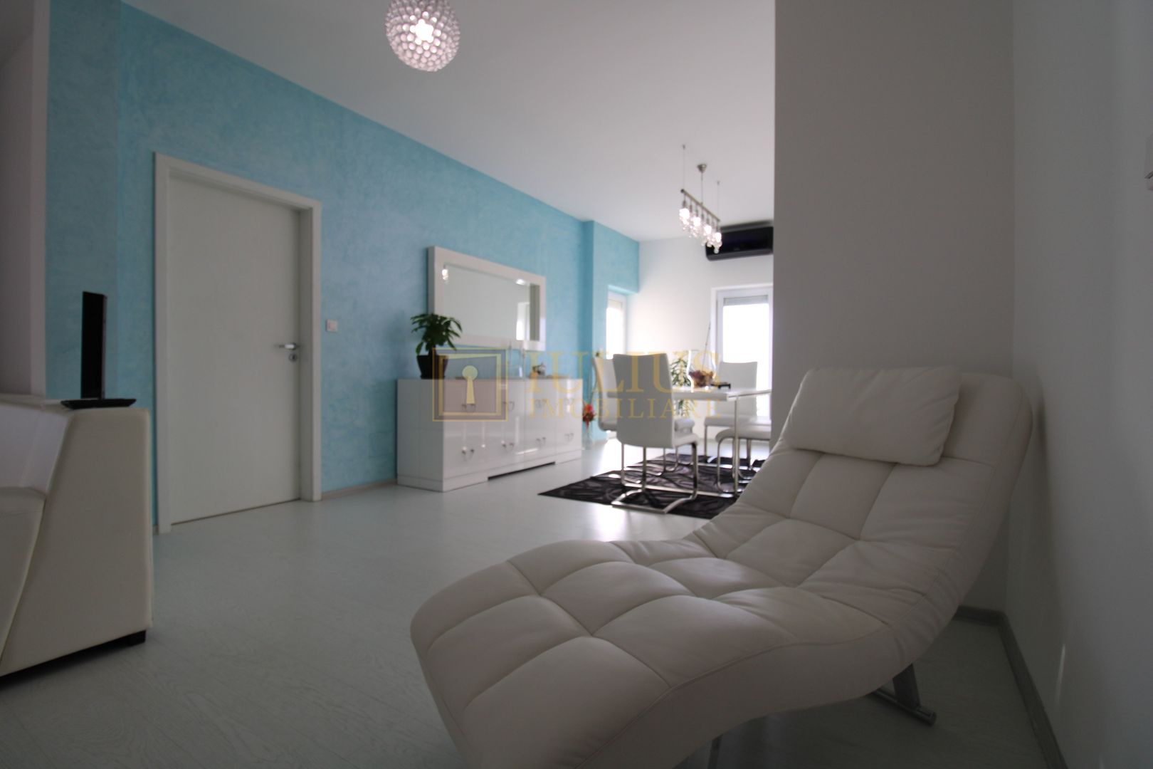 Lipovei, 4 camere + 2 bai, centrala proprie, pet-friendly - Poză 2