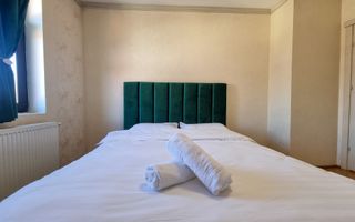 Apartament 3 camere – mobilat complet, vedere superbă,  Centrul Istori - Poză 6