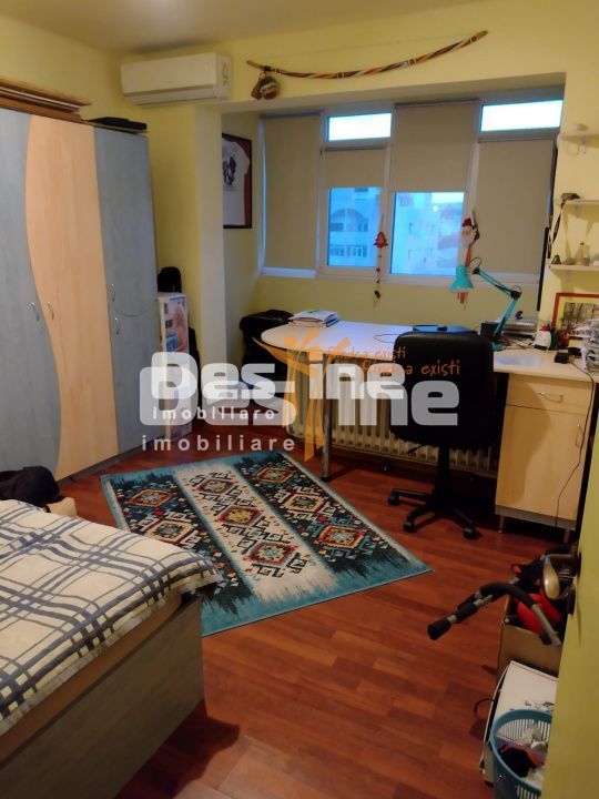 Alexandru cel Bun, Apartament 4 camere - Poză 3