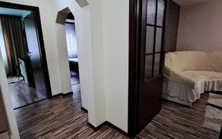 Apartament 3 camere de inchiriat, zona Mircea cel Batran, etaj 1 din 4 - Poză 2