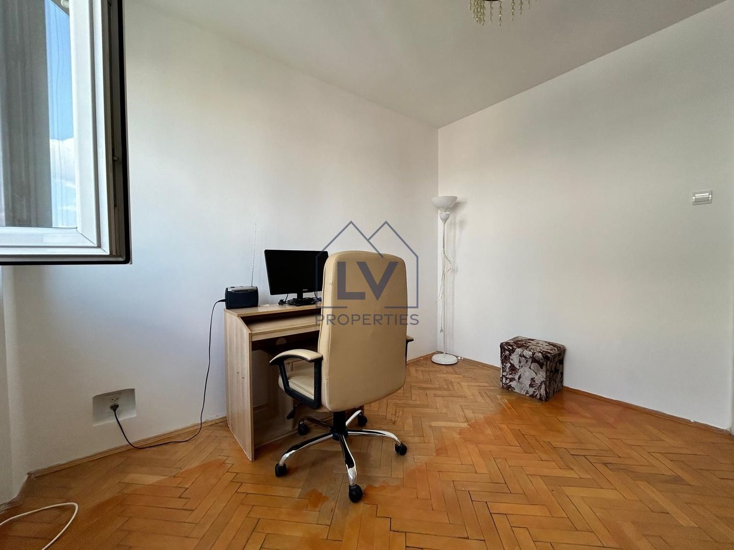 VANZARE APARTAMENT 2 CAMERE + BALCON | ZONA DOMENII - Poză 5