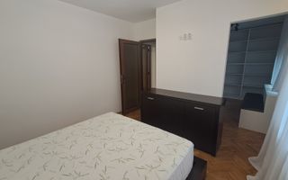 Chirie apartament 3 camere | Etaj 1 | Zona centrala - Poză 4