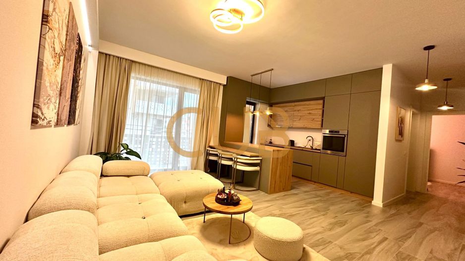 FUTURE RESIDENCE - 2cam DEOSEBIT complet mobilat+utilat|piscina,lift| - Poză 16