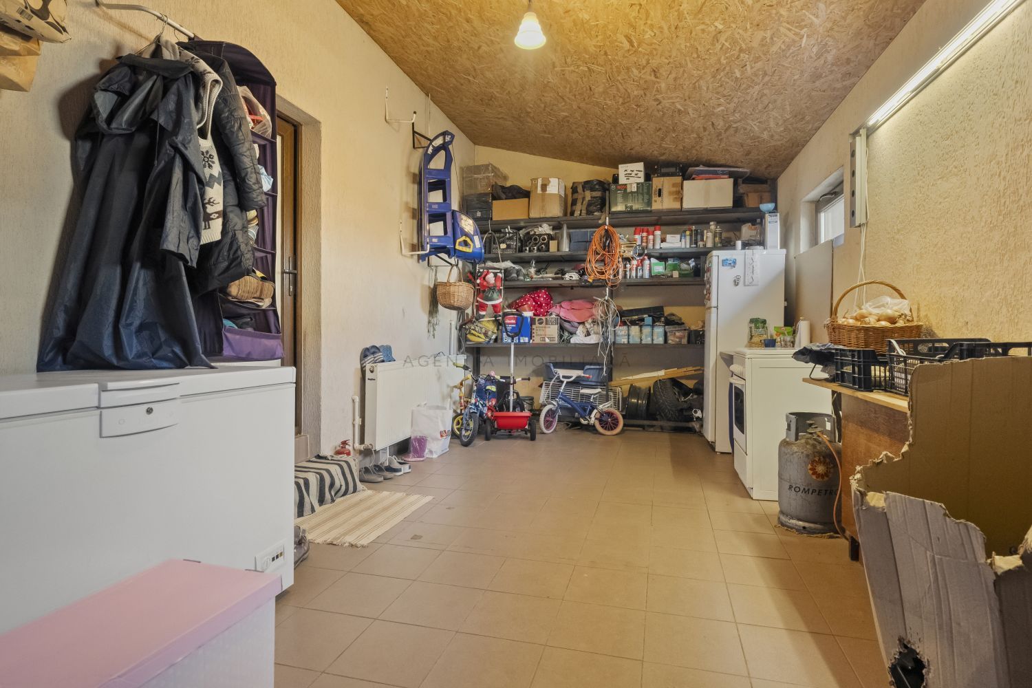 Casă P+1+M I curte 500 mp — Comision 0 - Poză 16